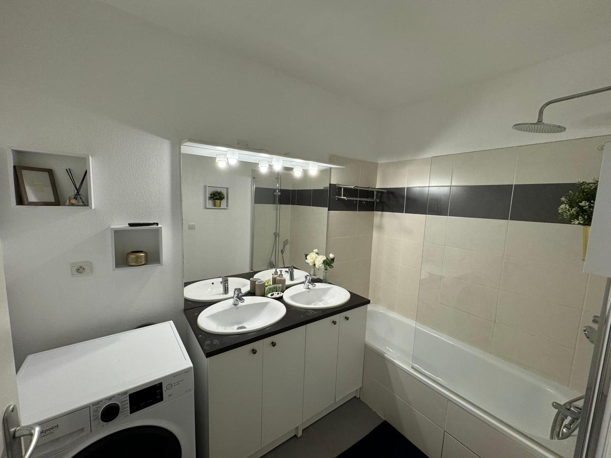 Cosy Appart T3 Au Pied Du Metro Et Commerces Toulouse Luaran gambar