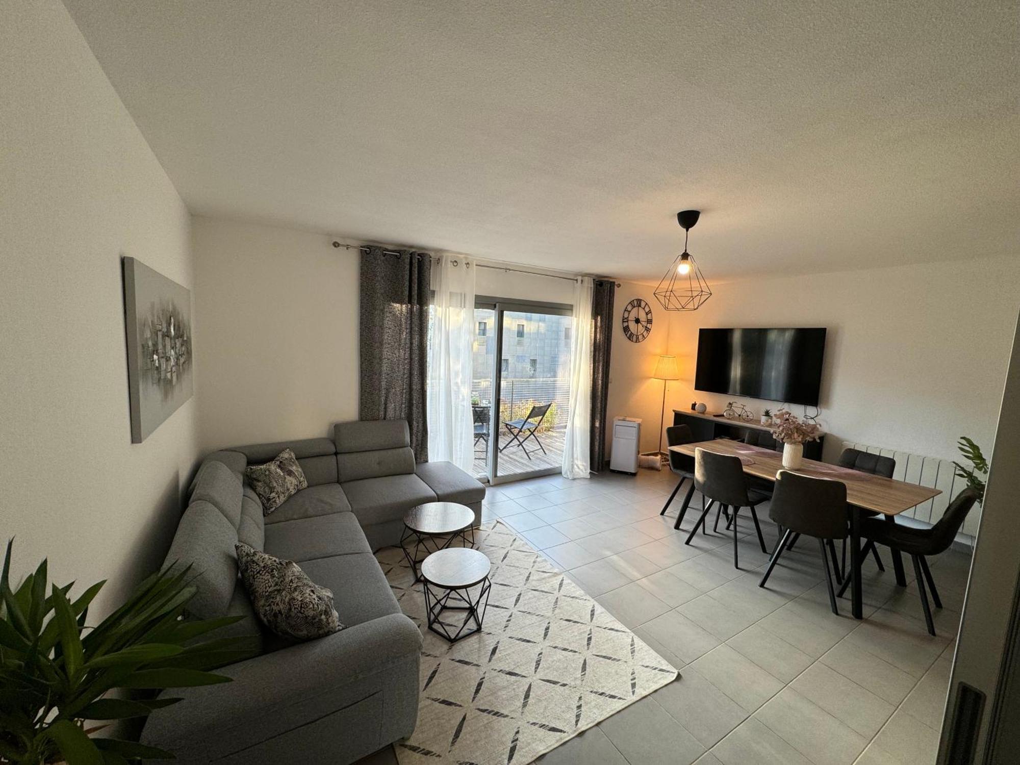 Cosy Appart T3 Au Pied Du Metro Et Commerces Toulouse Luaran gambar