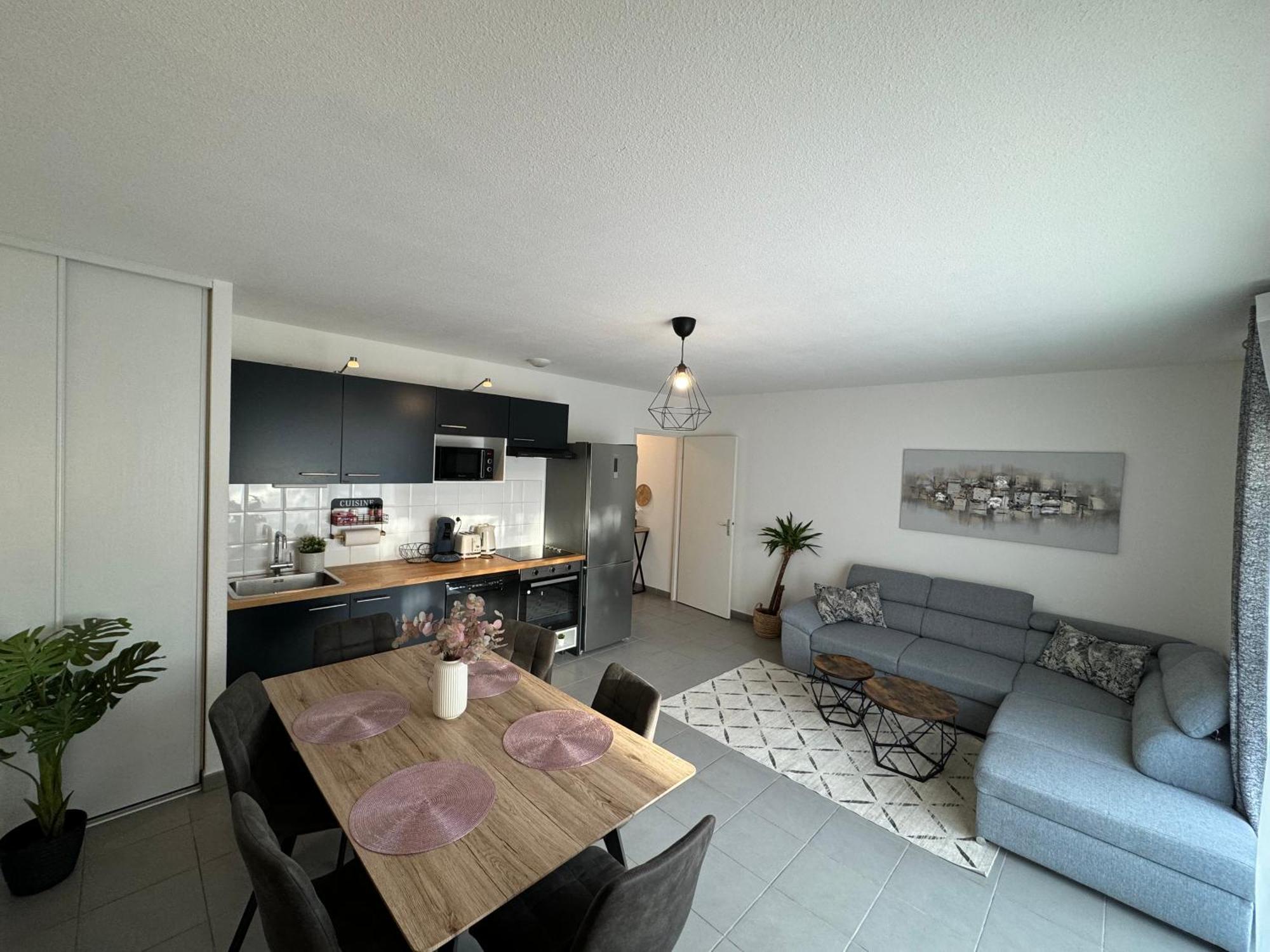 Cosy Appart T3 Au Pied Du Metro Et Commerces Toulouse Luaran gambar